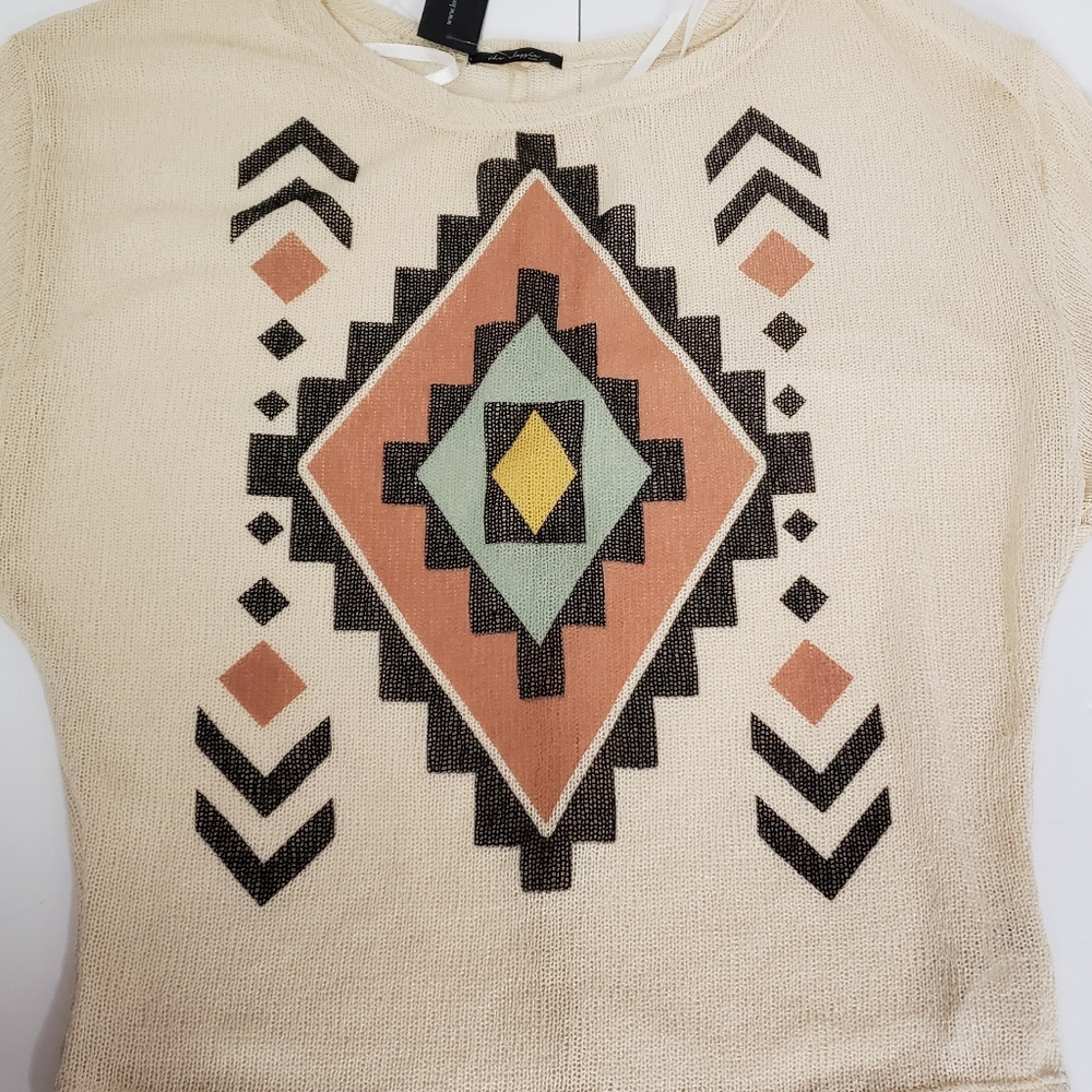 The Classic Brand Aztec Sweater Size Large. NWT
